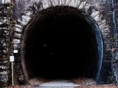 旧生駒トンネル