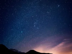 夜の合宿地での不思議な出会い