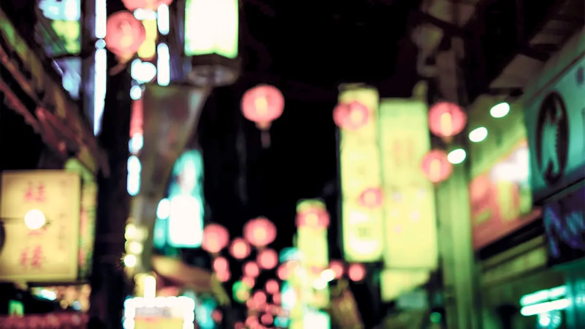 夜の繁華街