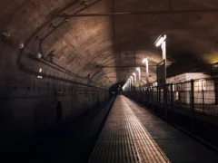 時空を彷徨う路線