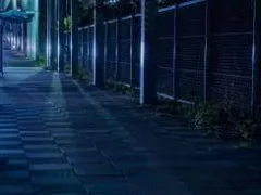 夜道での不吉な遭遇