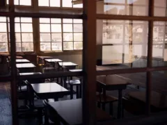 時を越えた学校