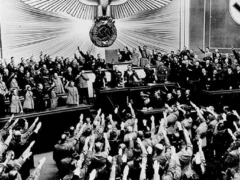 ヒトラー生存説