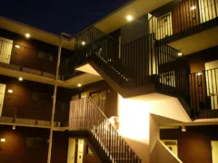 奇声を発するおっさん