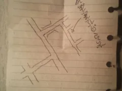 謎の駅と老人の地図