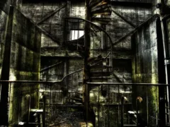 廃墟でサバゲー