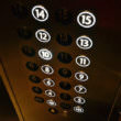 エレベーターのボタン（フリー写真）