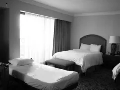 有名な幽霊ホテル