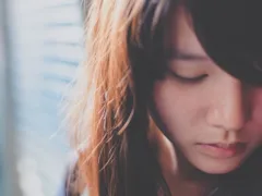 摂食障害の女性