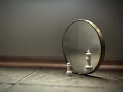 呪いのコンパクト