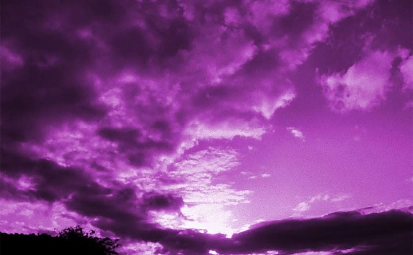 purple-sky-colors-27118172-1024-768