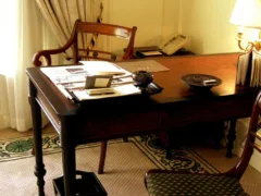 電話を切りなさい